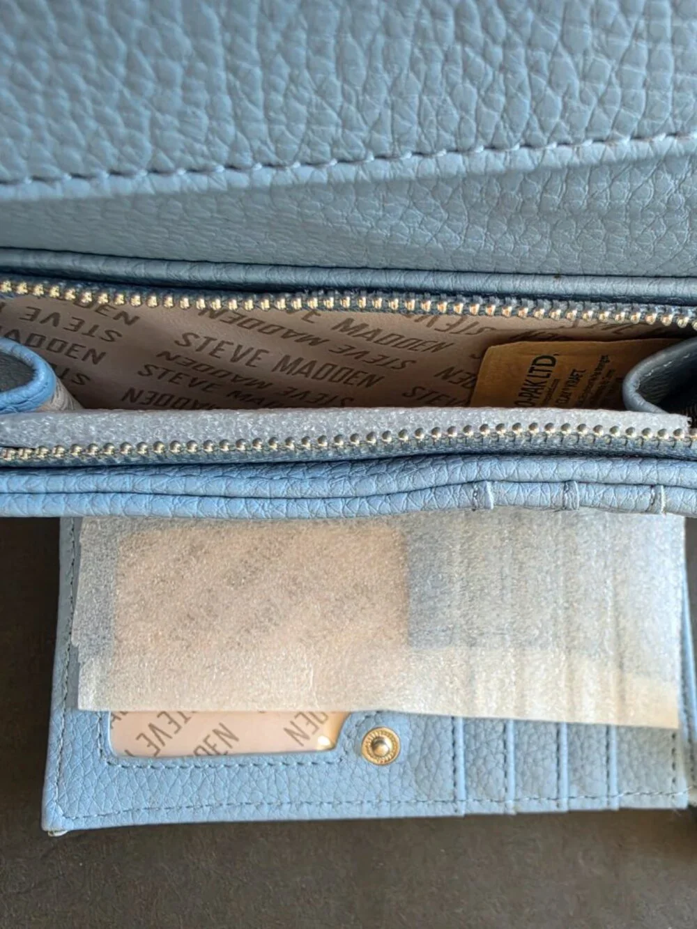 Steve Madden Denim & Embroidered Boxed BBRETT Wallet + Wrist Strap NWT MB194600